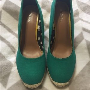 MERONA TEAL WEDGES